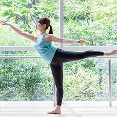 朝のリフレッシュバレエ　１１月６日（木）