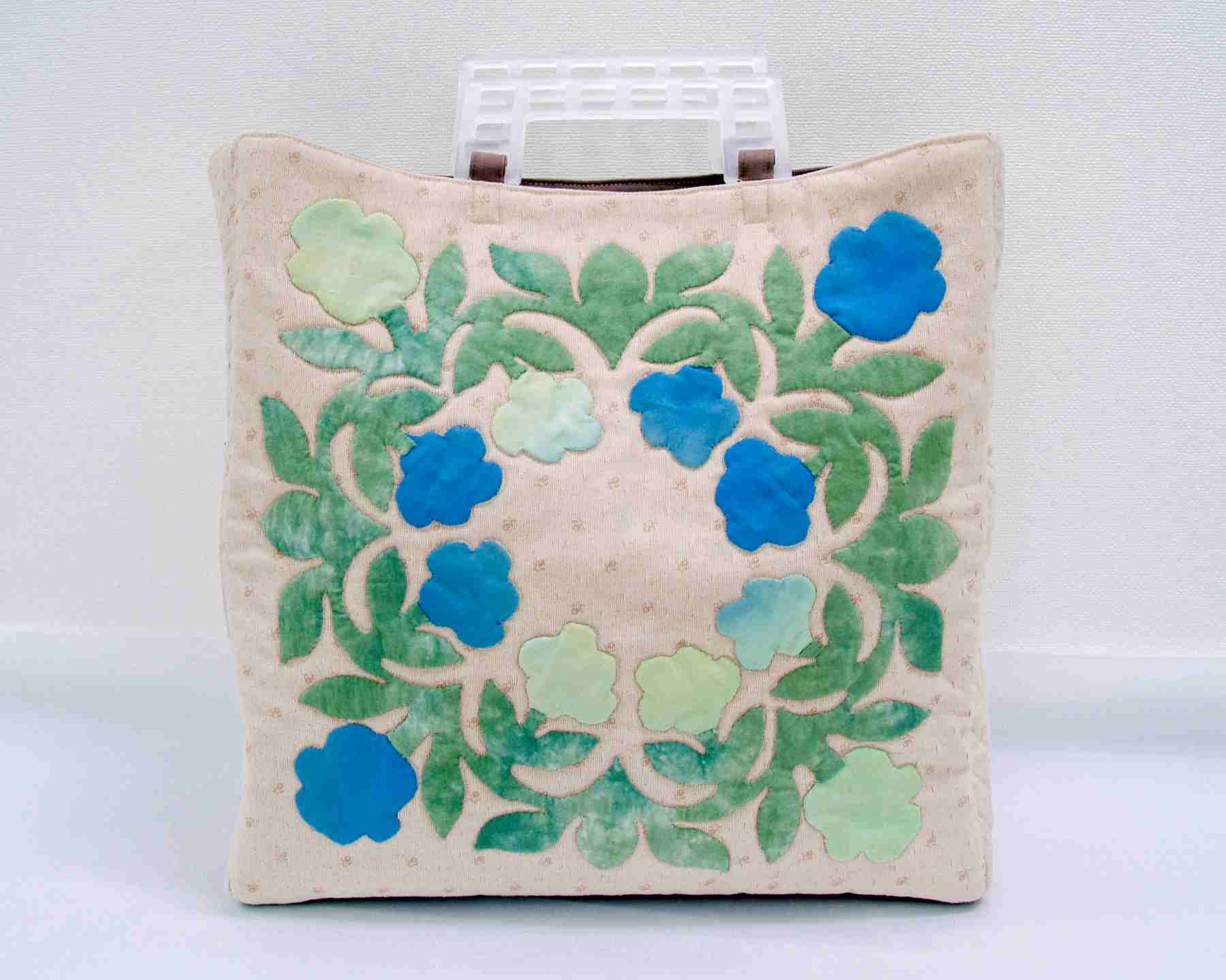 はじめてのハワイアンキルトと小物たち