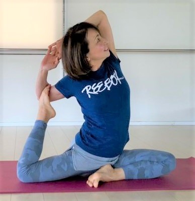 【４／２９（水・祝）近鉄百貨店橿原店４０周年記念１日講習会】ヨガの深い呼吸で心身を解き放つ