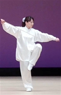 二十四式簡化太極拳